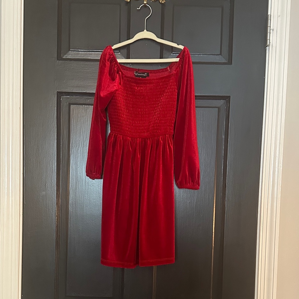 ❤️FINAL❤️ Xtraordinary Red Long Sleeve Dress